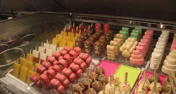 糖果店逃生攻略（急难情景下的逃生窍门）-第3张图片-游戏玩法大全_